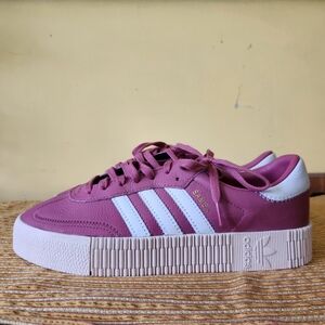 Adidas Sambarose *BRAND NEW*